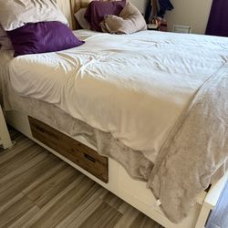 King Bed With Frame And Drawers