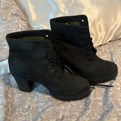 Timberland Heeled Boots - Size 10