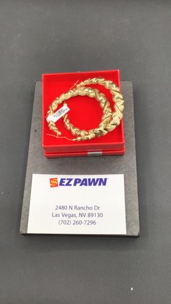 10 karat bangle earrings
