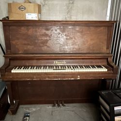 Antique Piano 
