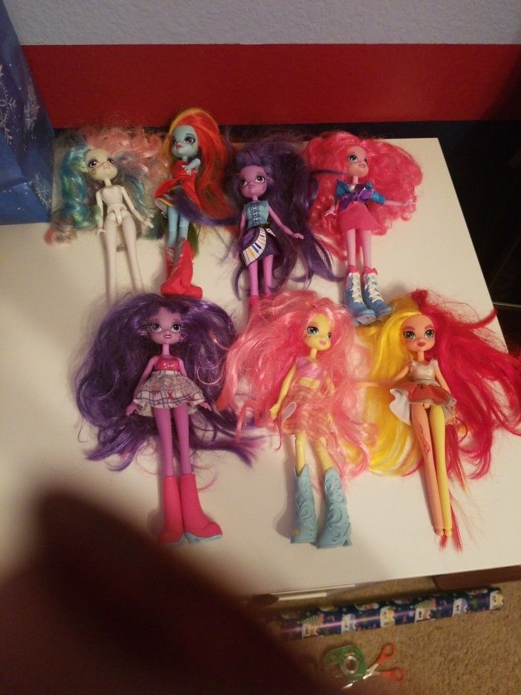 Equestria girls 