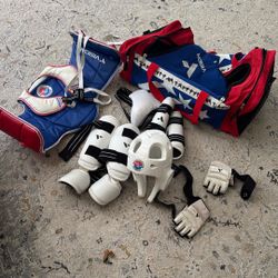 TaeKwonDo TKD Sparring Gear - Complete Set - Size small