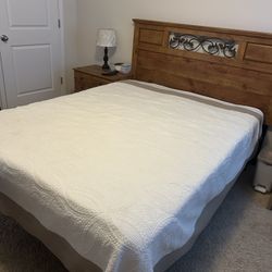 Bedroom Set Queen