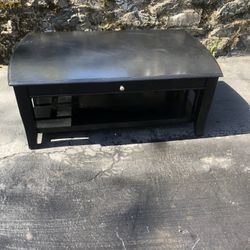 Very Good Condition Coffee Table 