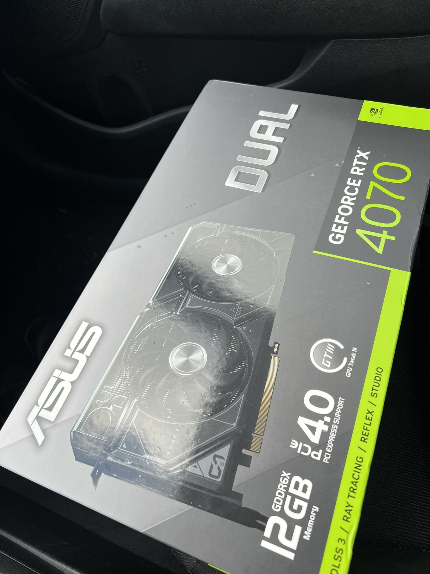 GeForce RTX 4070 Asus Dual