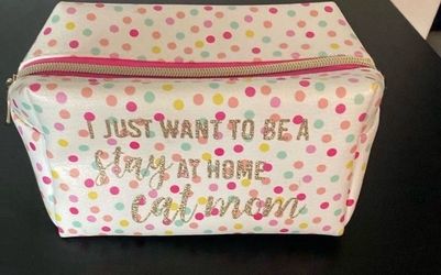 Makeup bag