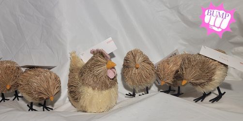 Sisal Straw Hen & Chick Figurines Decor (**NEW**)