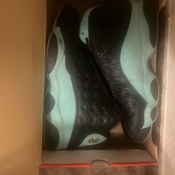 Jordan 13’s Size 10