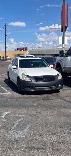 2013 Infiniti g37