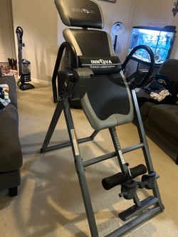 Innova Inversion table