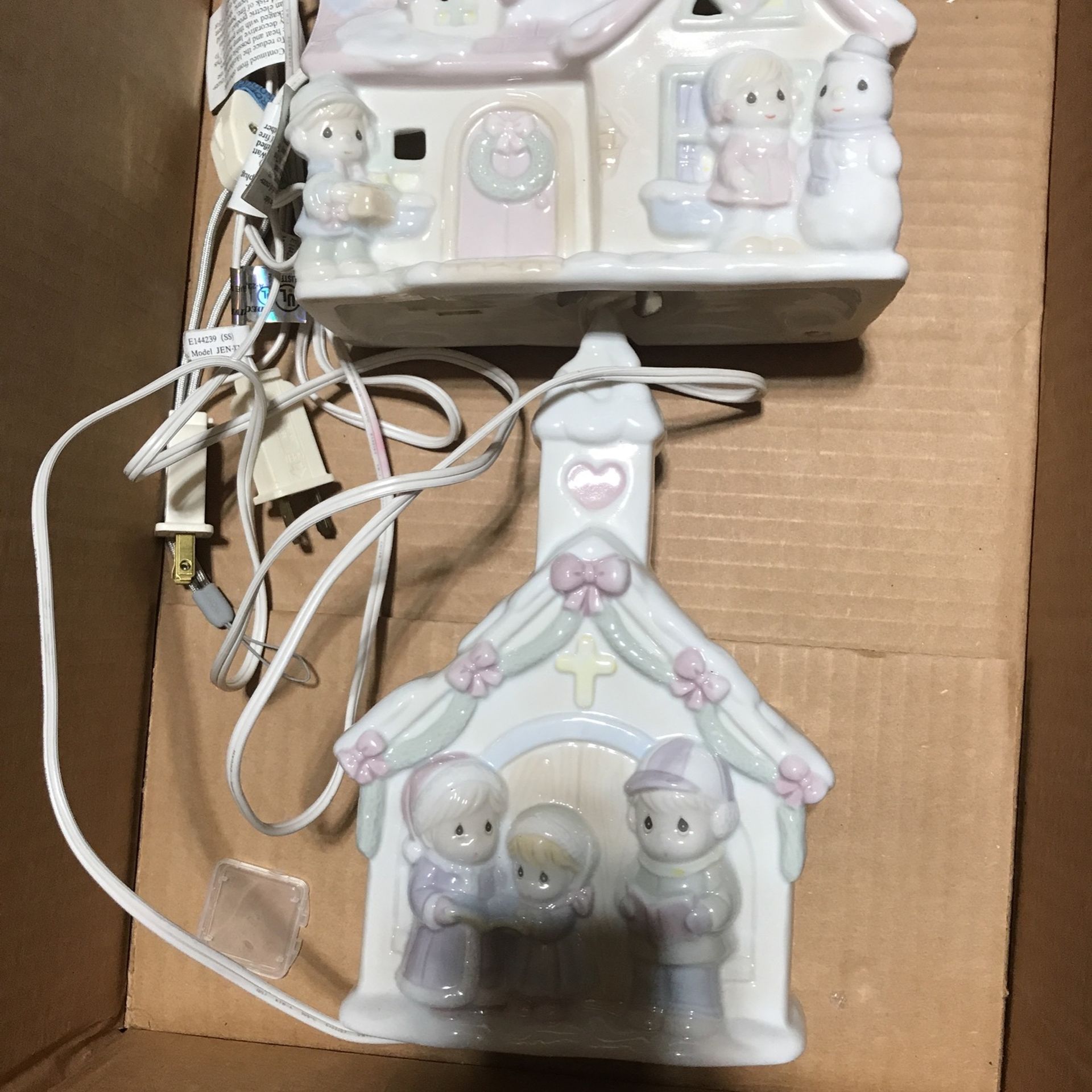 TAKING BEST OFFER NOW ! 1993/1994 Precious moments light up