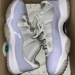 Jordan 11s Low Retro Violet 