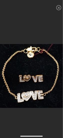 Juicy Couture Gold LOVE Chain Bracelet