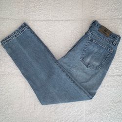 Wrangler Men’s Denim Jeans - Relaxed Fit (33 x 32) - 97601VR / 9716PVR