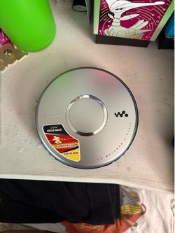 Sony Walkman D-EJ011 Portable CD Player