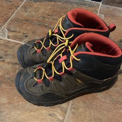 Youth Hiking boots - Keens