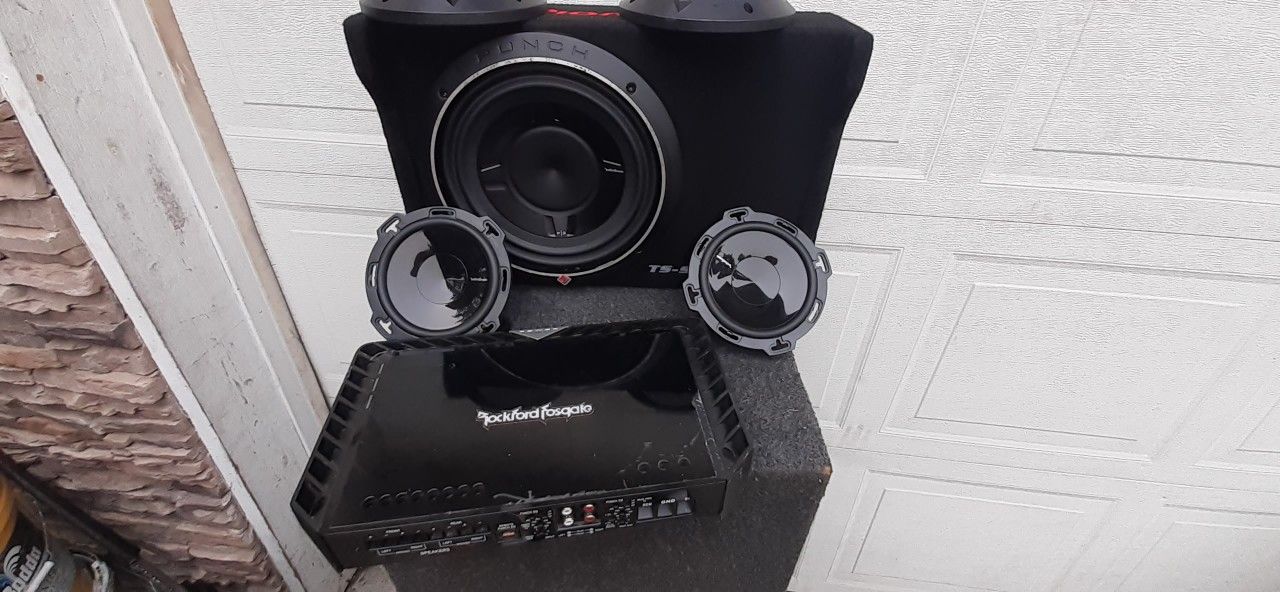 T400.4 amp RF set up 10in sub. P3SD4-10. RF T400-4 . P16-s 6in door speakers. Everything works great