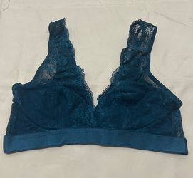 Women's Lace Bralette Size Medium Blue Iris & Lilly