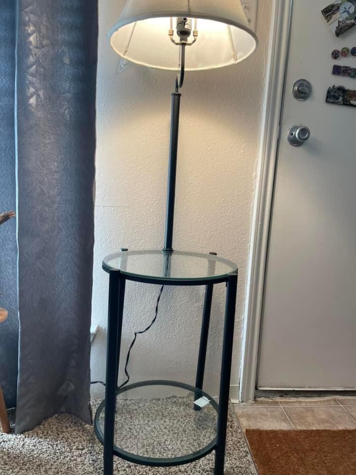 Side Table With Lamp Shade