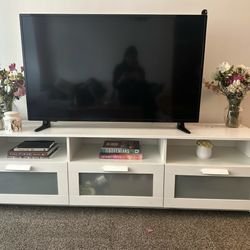 INSIGNIA 50-inch Class F30 series