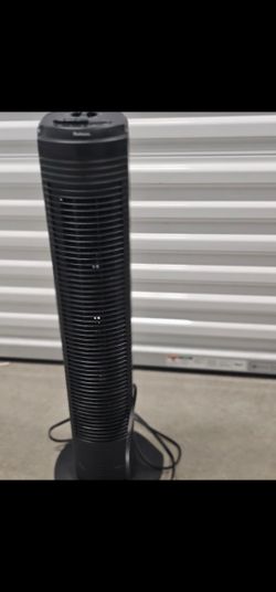 Holmes Osilating Tower Fan