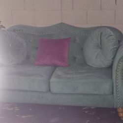 2 Free Green Couches 