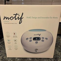 Motif Breast Pump and Storage bags