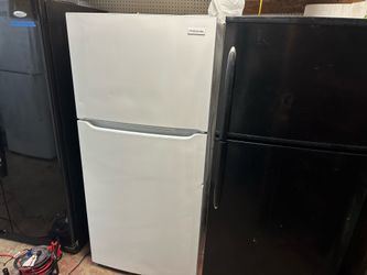 Frigidaire Refrigerator 2024 Model ($299)