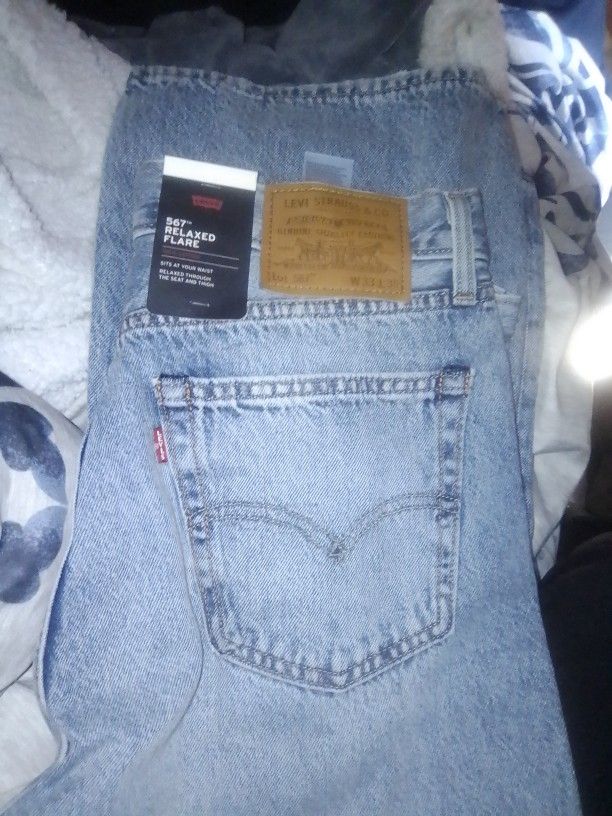 33-30 Brand New Levi's 