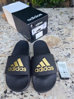 Brand New Adidas slides $15 size 5