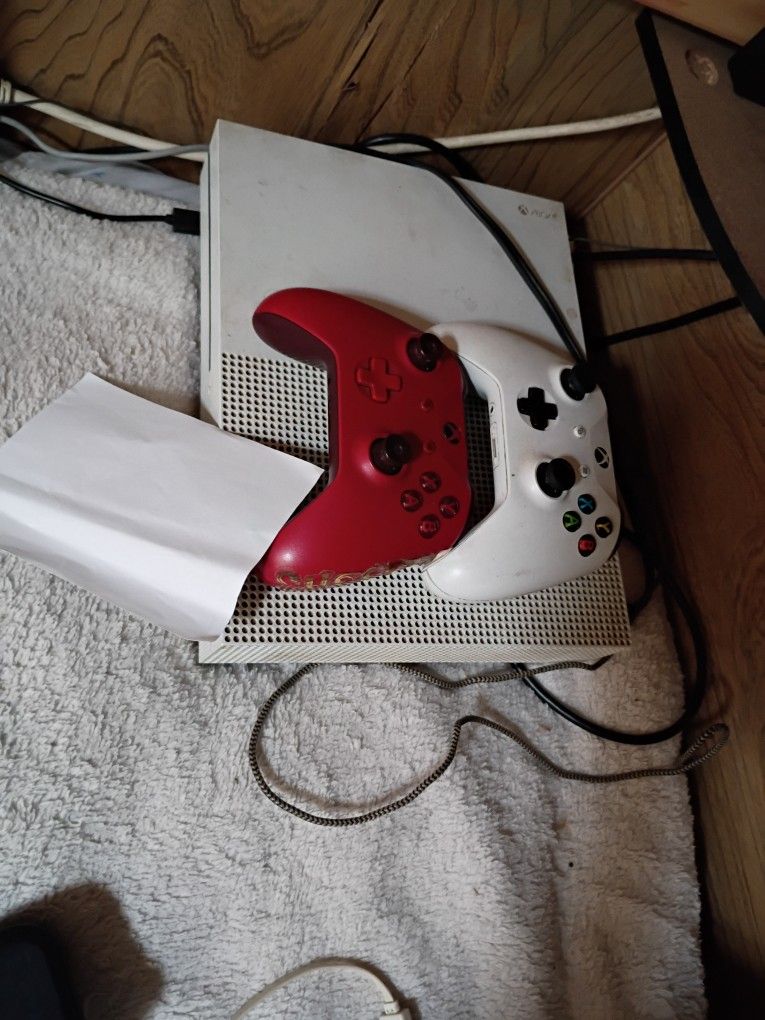 Xbox One S