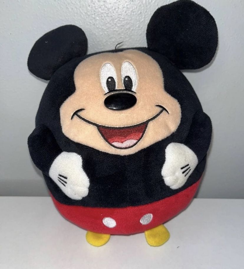TY Inc. Disney 2013 Mickey Mouse Soft Plush Ball Shaped Stuffed Toy Collectible