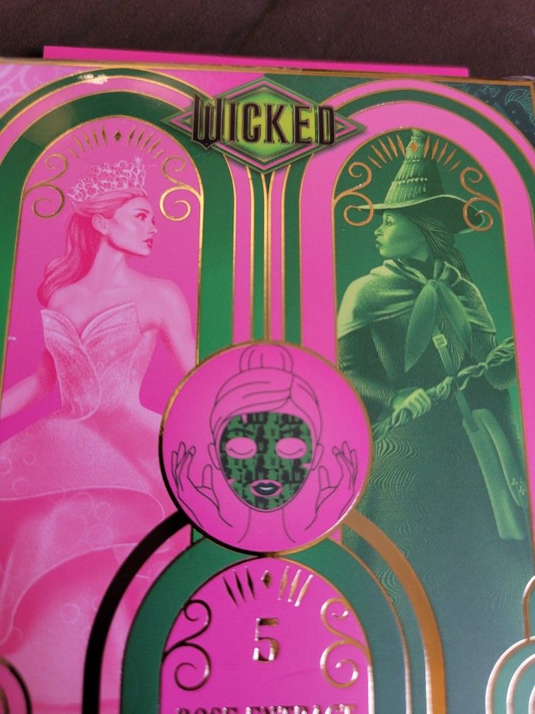 WICKED. Rose Extract face Masks