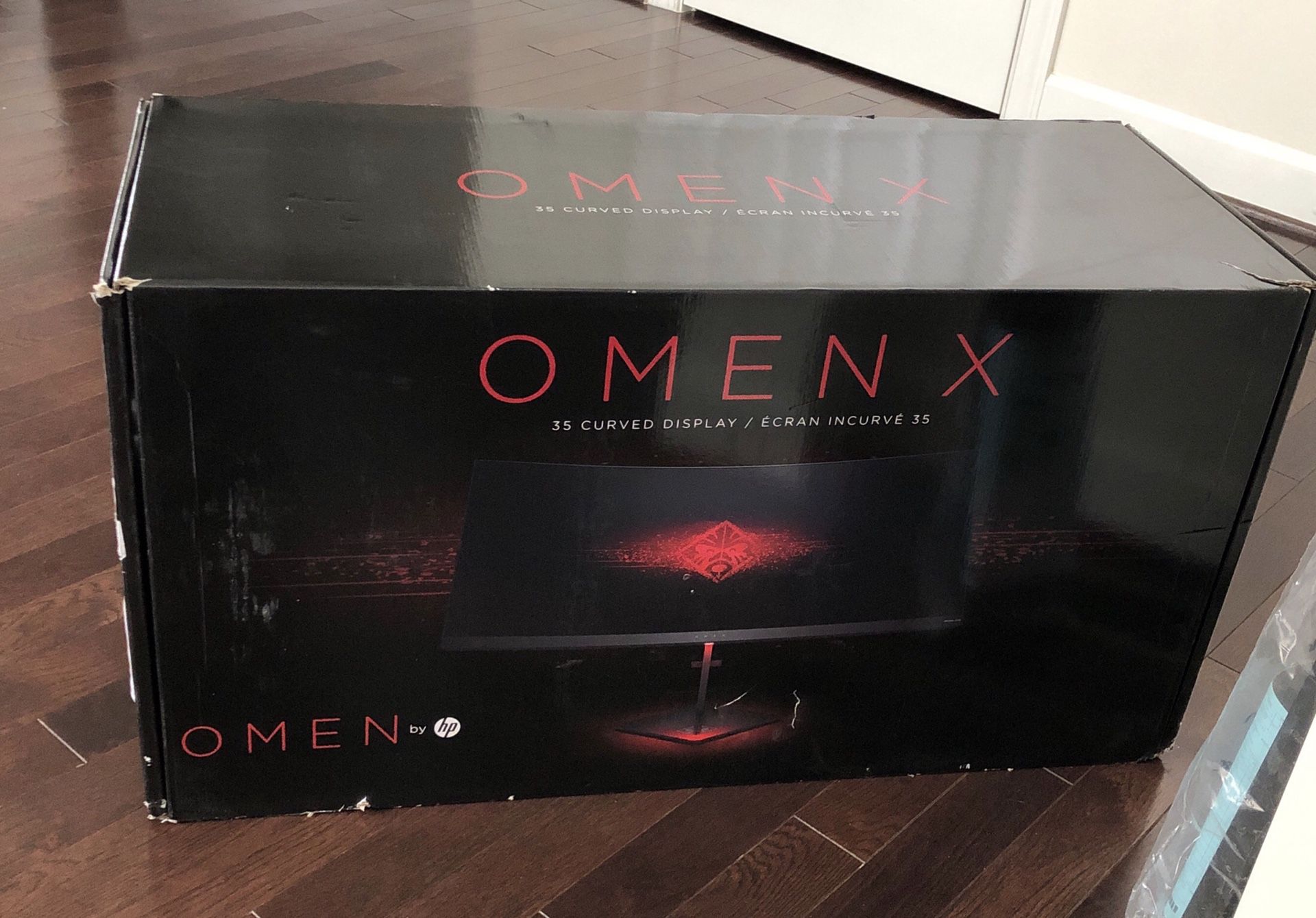 Brand New HP OMEN X 35 UQHD ultra wide, 1440p, 100hz, G-Sync, curved, 21:9, 35 inch, one year warranty