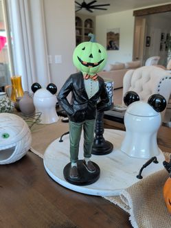 Pumpkin Halloween guy