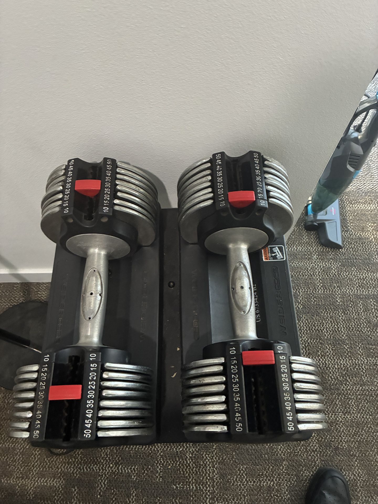 FOR SALE: Weider Adjustable Dumbbells (50 lbs Each) Stand