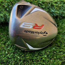 TaylorMade R9 Driver 10.5° | Fujikura Motore 65 Shaft | Adjustable | RH