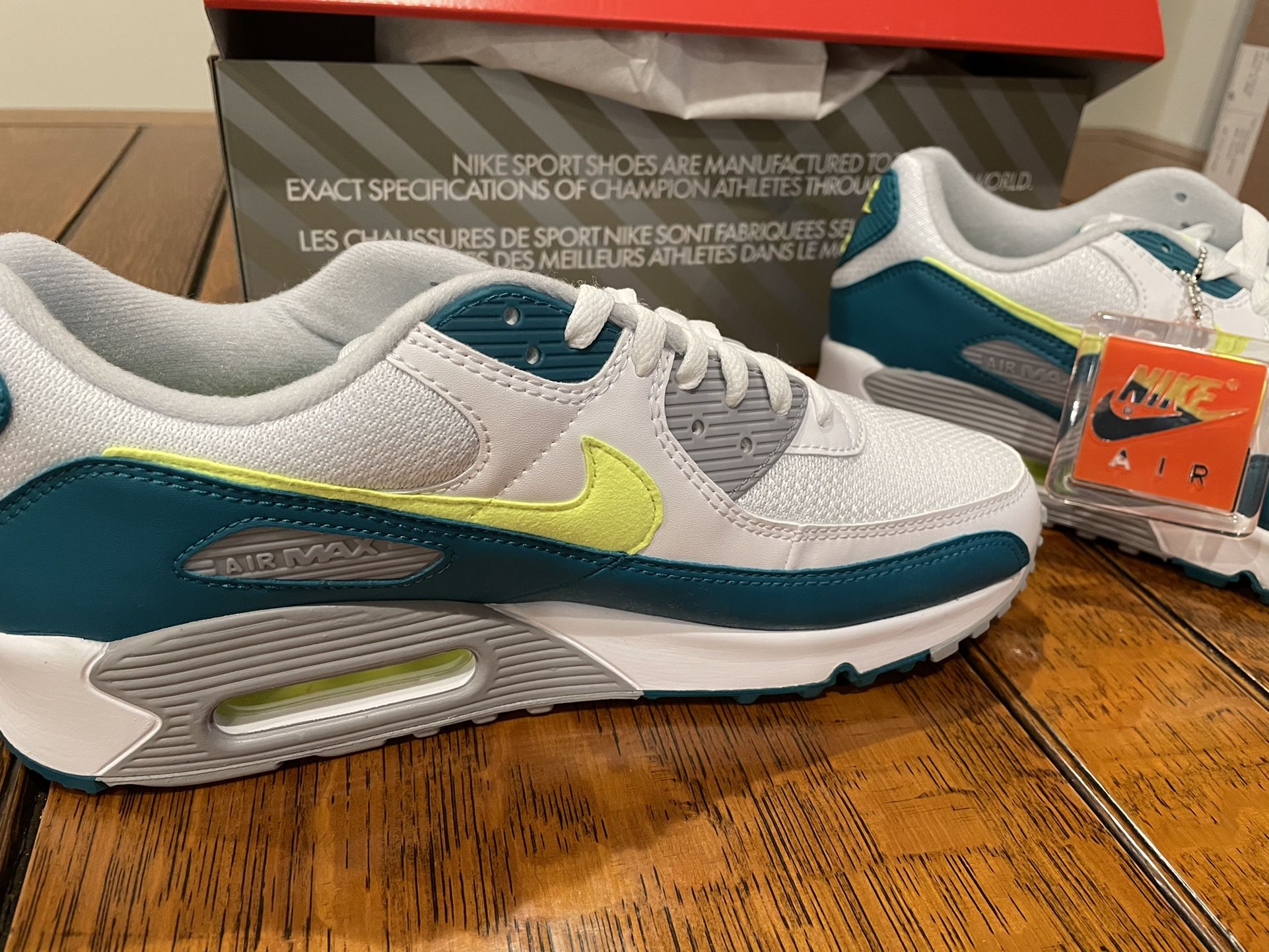 Nike Shoe Air Max Spruce Lime NIKE AIR MAX III White/hot Lime