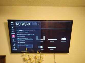 LG Smart TV (UJ6200)