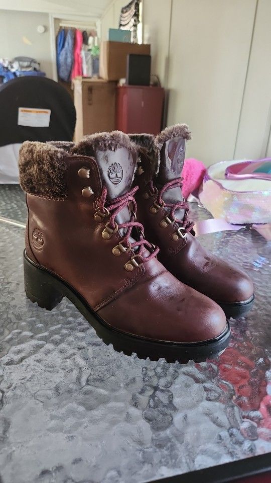 Womens Boots