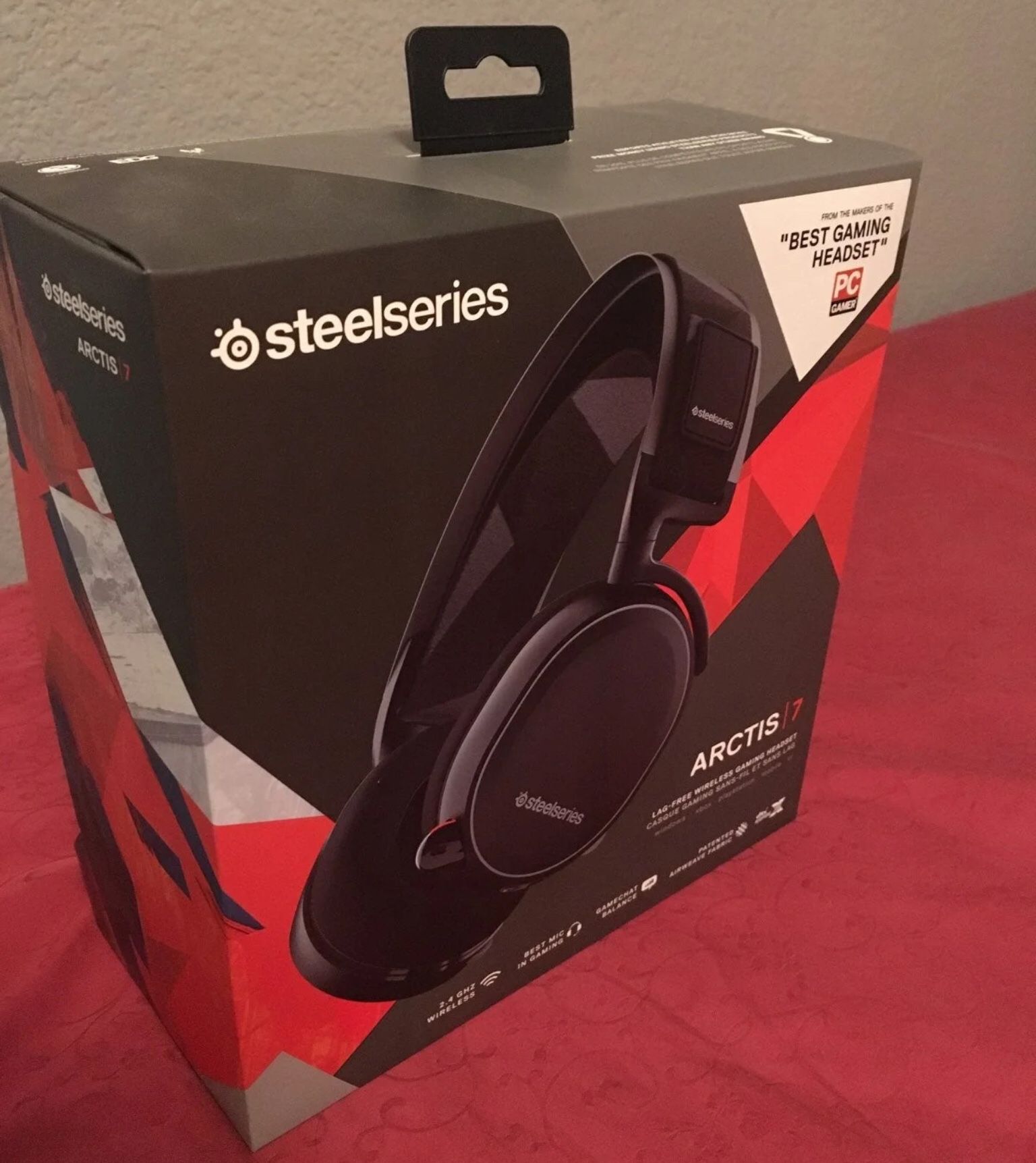 Steel Series Arctis 7 wireless gaming headset