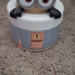 Minion watch in original holder