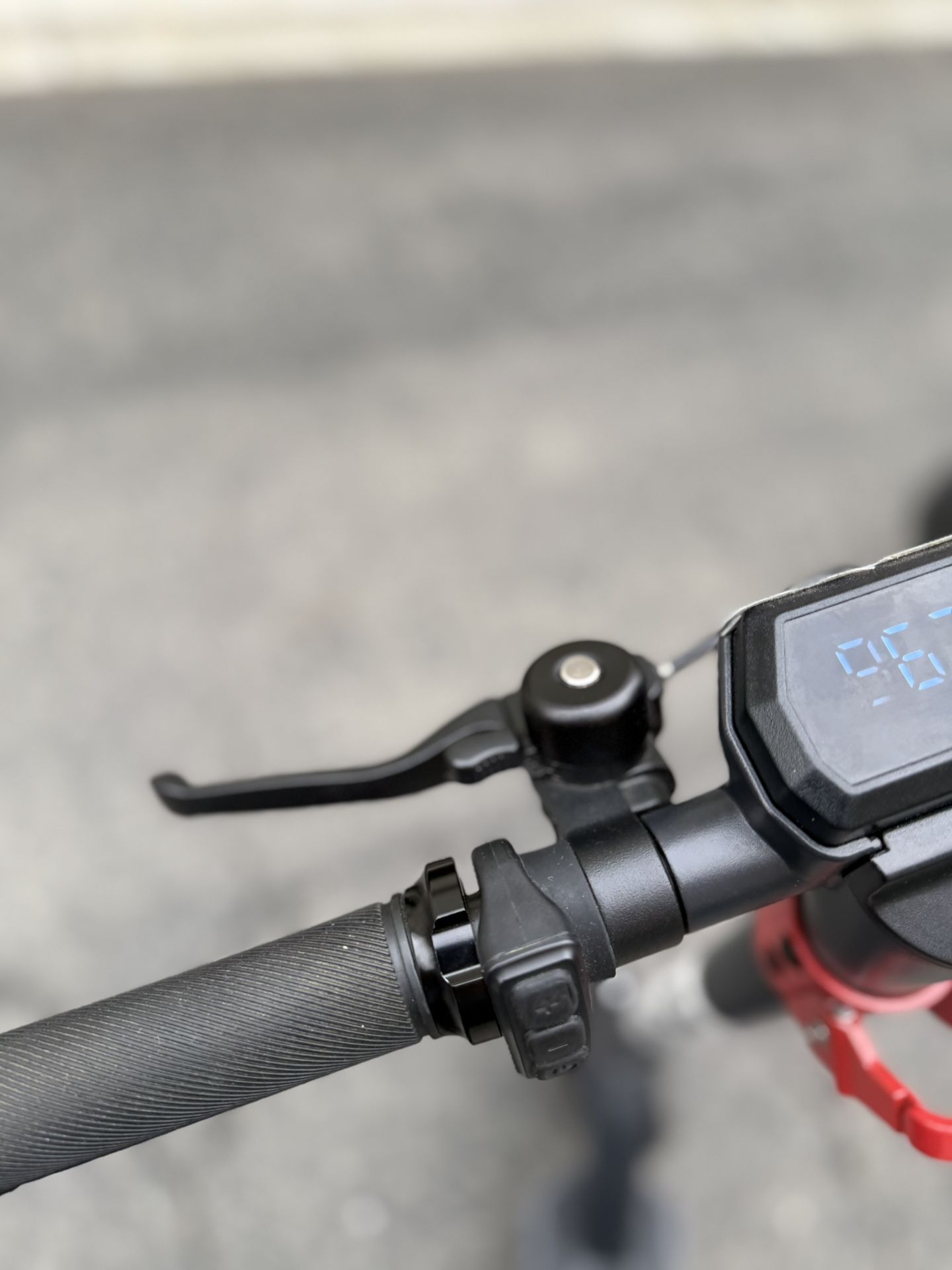 Gotrax G4 Electric Scooter (READ DESC)