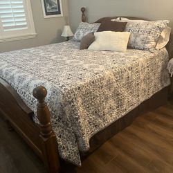 4 Piece Bedroom Set 