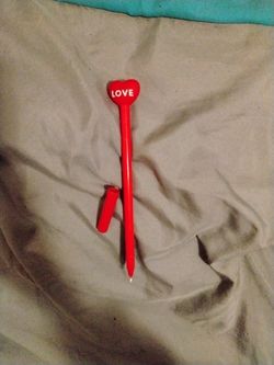 Valentines Day Pen