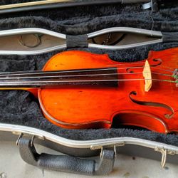 Suzuki 1/2 Size Violin 