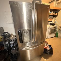 LG Refrigerator - French doors