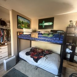 Bunk Bed 