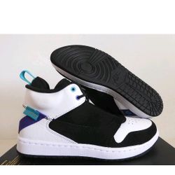 Jordans Brand New In Box Size 10 Fadeaway 