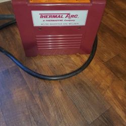 Thermal Arc AC/DC Welder